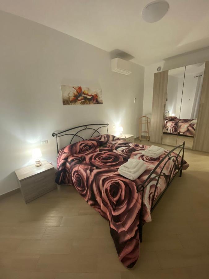 Fringiuli House Apartment เตรวินญาโน โรมาโน ภายนอก รูปภาพ